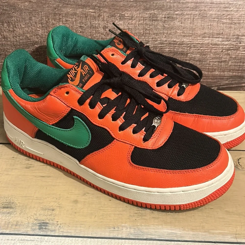 Nikes Air Force 1 “Carnival”-  Sz-11-Released “03”-Excellent condition for age - Picture 2 of 10